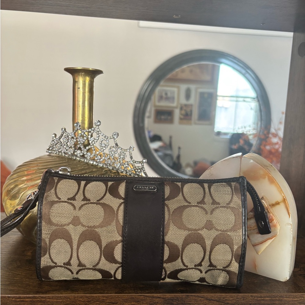 COACH | Brown Canvas & Leather Wristlet